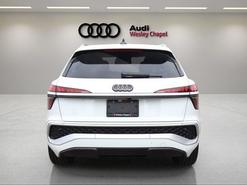 New 2026 Audi Q3 quattro 2.0T AWD/4WD image 4