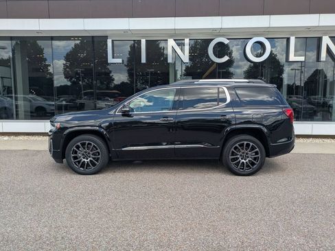 Used 2023 GMC Acadia Denali w/ Black Diamond Edition FWD image 3