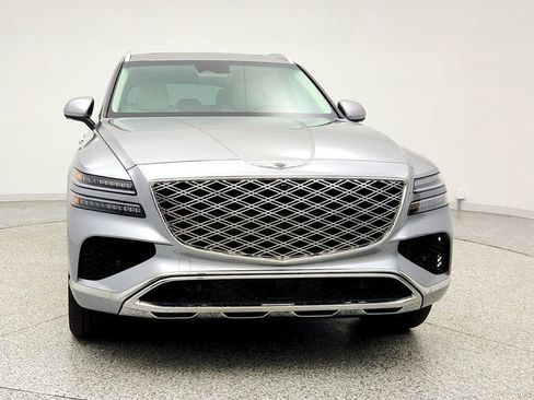 Used 2025 Genesis GV80 2.5T Advanced AWD/4WD image 2