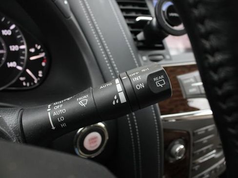 Used 2018 Nissan Armada Platinum w/ Interior Lighting Package image 14