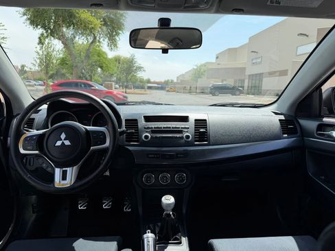 Used 2011 Mitsubishi Lancer Evolution GSR image 18