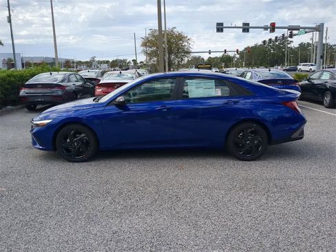 New 2026 Hyundai Elantra SEL Sport Premium image 3