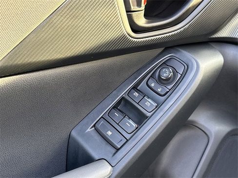 Certified 2025 Subaru Crosstrek 2.0i Premium image 25