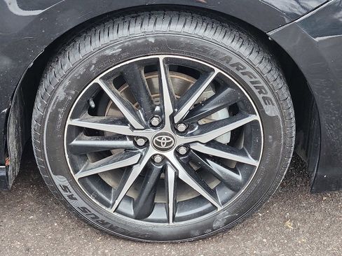 Used 2023 Toyota Camry SE image 8