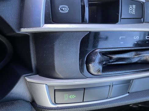 Used 2016 Honda Civic LX image 11