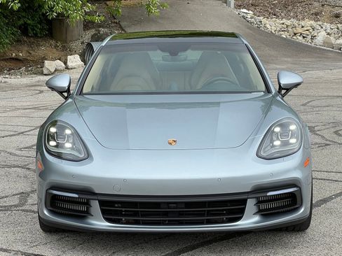 Used 2018 Porsche Panamera 4S AWD/4WD image 7