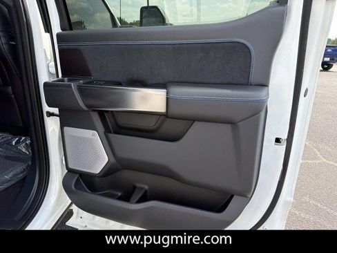 New 2026 Ford F250 Platinum AWD/4WD image 16