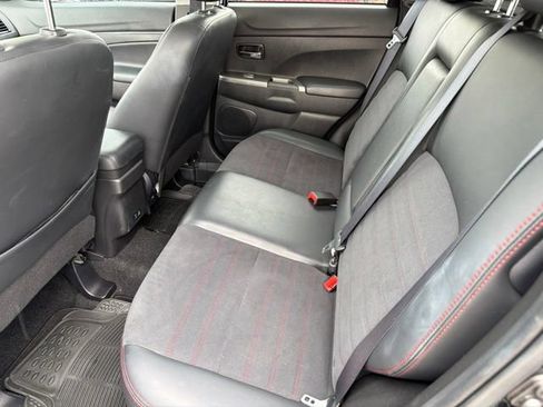Used 2023 Mitsubishi Outlander Sport SE AWD/4WD image 15