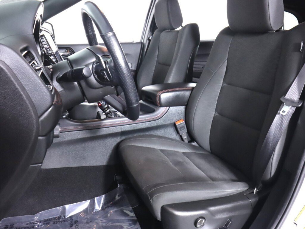 Used 2025 Dodge Durango GT AWD/4WD image 29