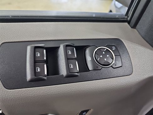 Used 2015 Ford F150 XLT w/ Equipment Group 301A Mid image 32