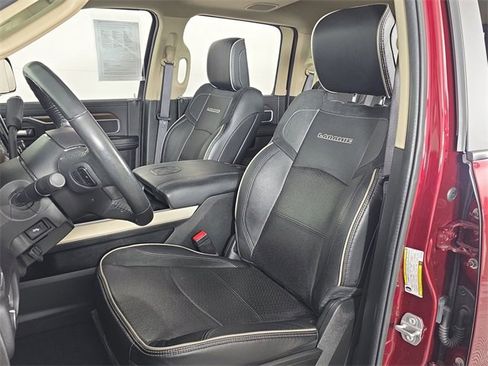 Used 2022 RAM 3500 Laramie image 21