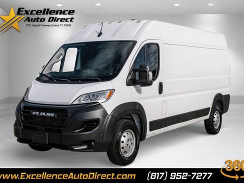 Used 2023 RAM ProMaster 2500 FWD image 1