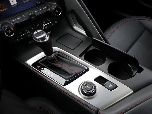 Used 2016 Chevrolet Corvette Z06 w/ 3LZ Preferred Equipment Group image 27