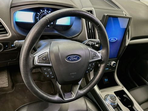 Used 2024 Ford Edge SEL AWD/4WD image 18