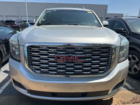 Used 2018 GMC Yukon Denali w/ Enhanced Security Package image 2