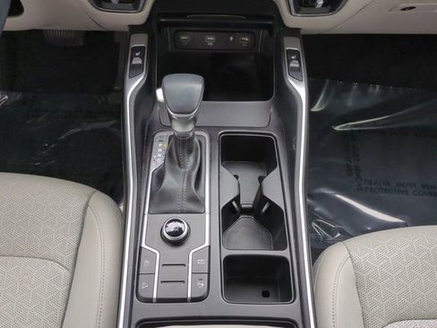 Certified 2023 Kia Sorento S FWD image 19