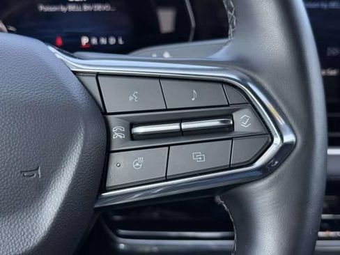 Used 2025 Chevrolet Equinox LT w/ Convenience Package II AWD/4WD image 23