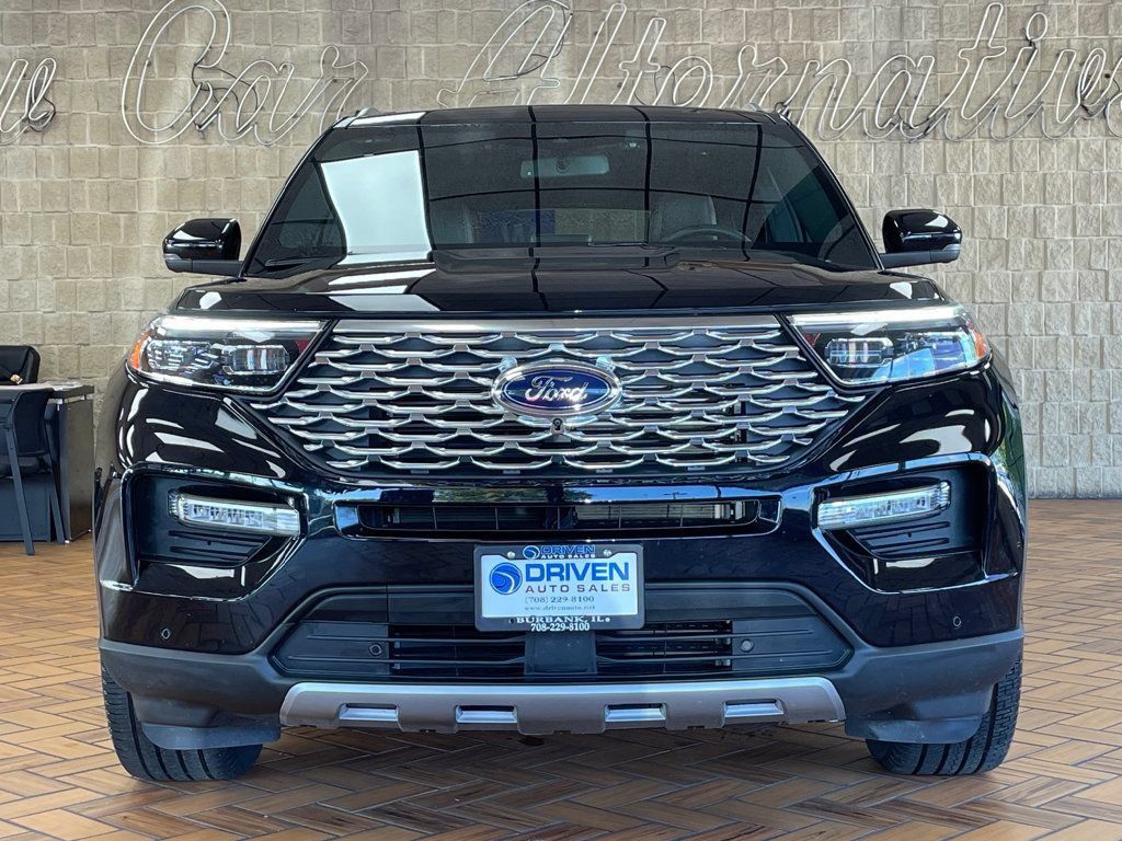 Used 2023 Ford Explorer Platinum w/ Technology Package AWD/4WD image 3