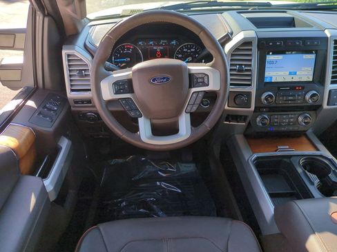 Used 2017 Ford F450 King Ranch w/ King Ranch Ultimate Package image 28