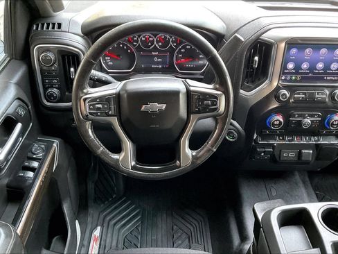 Used 2020 Chevrolet Silverado 1500 RST AWD/4WD image 8