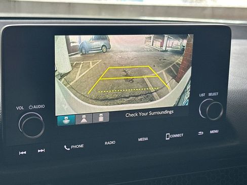 Used 2023 Honda Civic Sport image 23