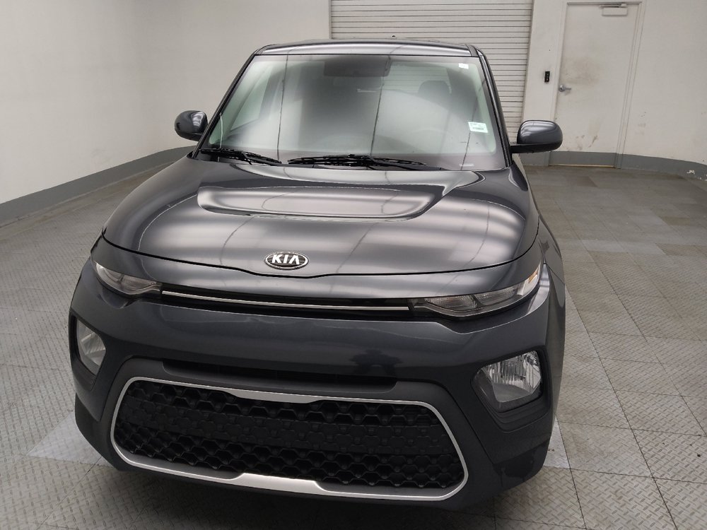 Used 2020 Kia Soul LX FWD image 15