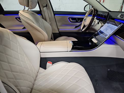 New 2026 Mercedes-Benz S 580 4MATIC Sedan image 10