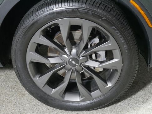 Used 2022 Kia Sorento SX Prestige w/ Rust Color Package image 15