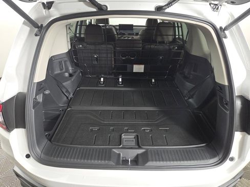 New 2026 Honda Pilot Elite image 11