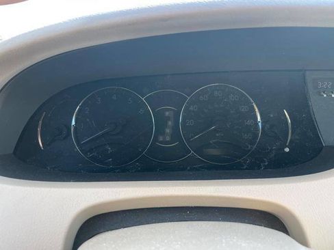 Used 2005 Toyota Avalon XL image 38