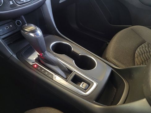 Used 2021 Chevrolet Equinox LT w/ LPO, Floor Liner Package FWD image 26