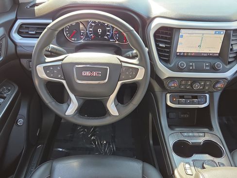 Used 2023 GMC Acadia SLT w/ Elevation Edition image 13