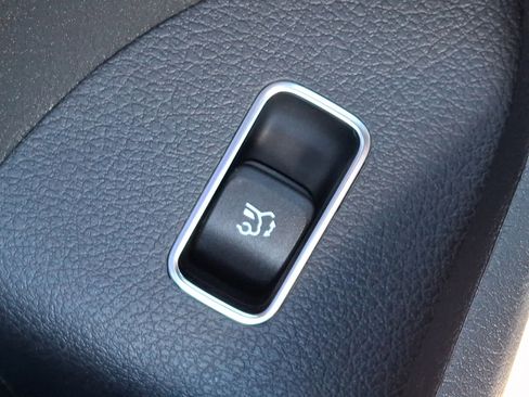 Used 2023 Mercedes-Benz GLE 350 4MATIC image 27