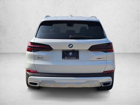 New 2026 BMW X5 xDrive40i image 5