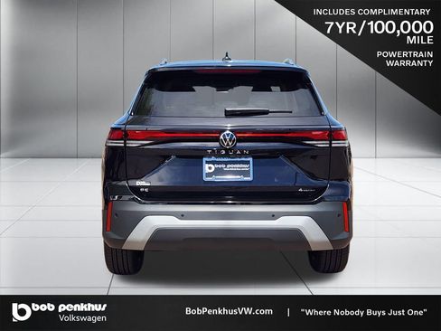 New 2026 Volkswagen Tiguan SE AWD/4WD image 26