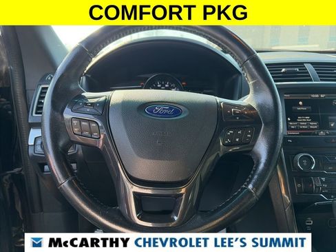 Used 2016 Ford Explorer XLT w/ Equipment Group 202A image 19