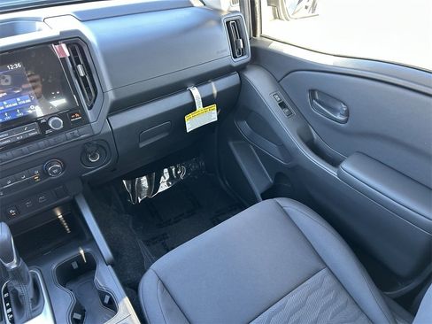 New 2026 Nissan Frontier S image 17
