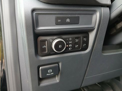 New 2025 Ford F150 XLT w/ Equipment Group 302A MID image 13