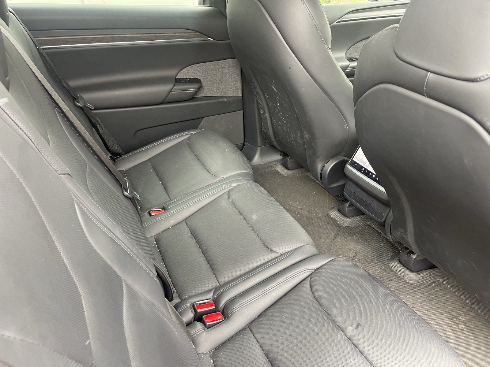 Used 2024 Tesla Model X AWD/4WD image 6