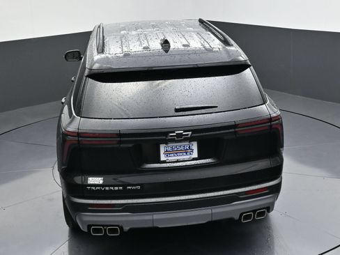 New 2026 Chevrolet Traverse LT w/ Driver Confidence Package AWD/4WD image 47