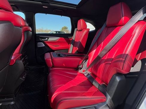 Used 2025 Acura MDX A-Spec image 29