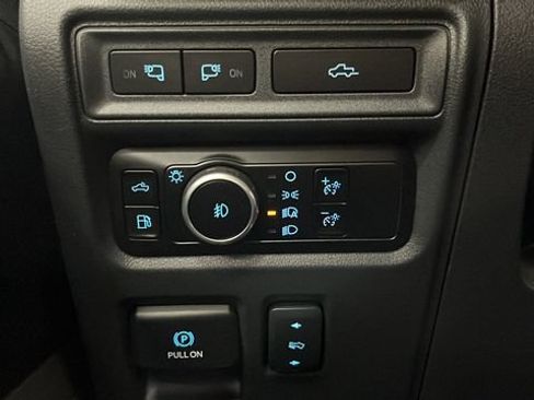 Used 2023 Ford F150 Lariat w/ Equipment Group 502A High AWD/4WD image 33