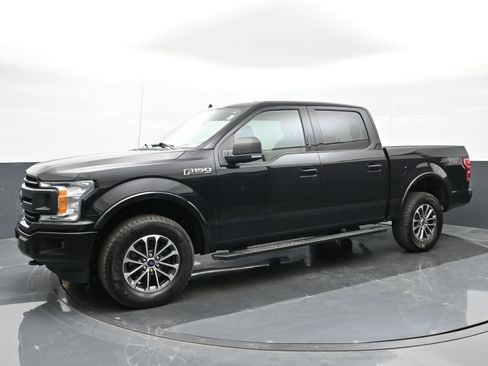 Used 2020 Ford F150 XLT w/ Equipment Group 302A Luxury AWD/4WD image 8