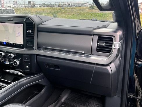 Used 2025 Ford F350 Platinum w/ Tremor Off-Road Package AWD/4WD image 17