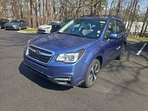 Used 2017 Subaru Forester 2.5i Premium w/ All-Weather Package image 16