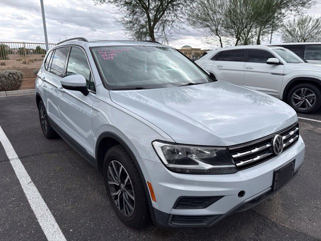 Used 2019 Volkswagen Tiguan SE w/ Panoramic Sunroof Package AWD/4WD image 8
