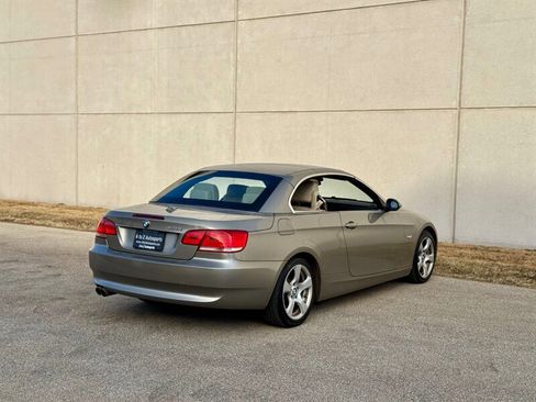 Used 2008 BMW 328i Convertible image 13