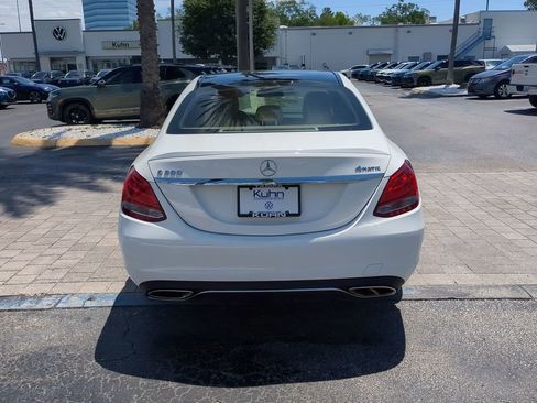 Used 2017 Mercedes-Benz C 300 4MATIC Sedan image 5