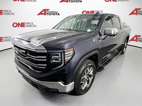 Used 2026 GMC Sierra 1500 SLT w/ SLT Premium Package AWD/4WD image 3