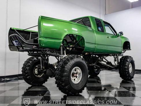 Used 1988 Chevrolet Silverado 1500 2WD Extended Cab image 26